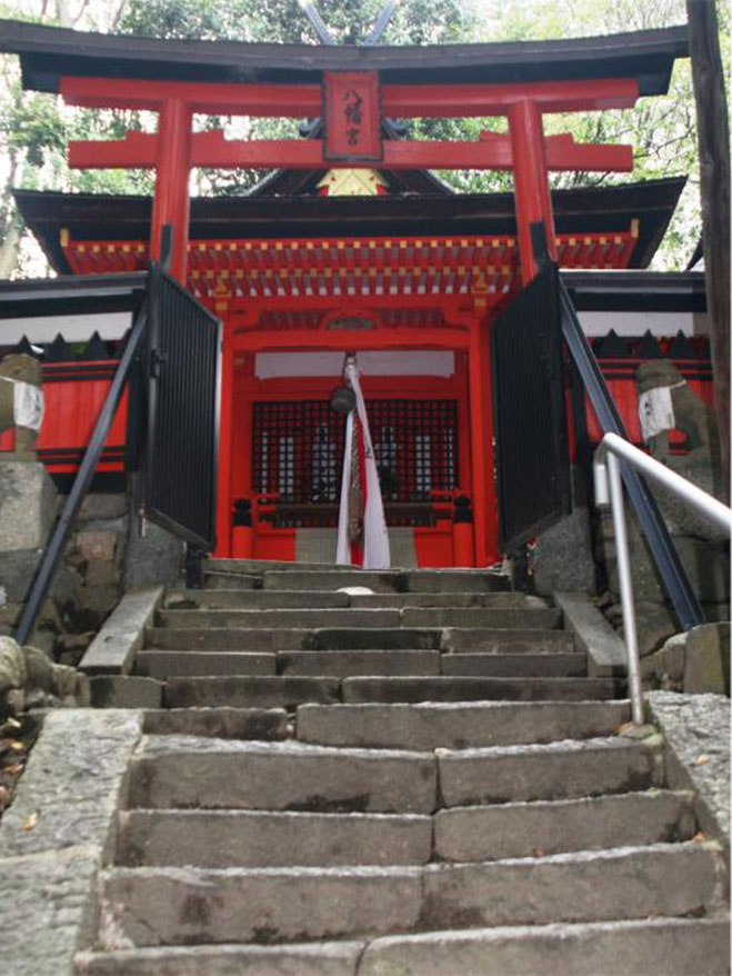 八幡神社 本殿